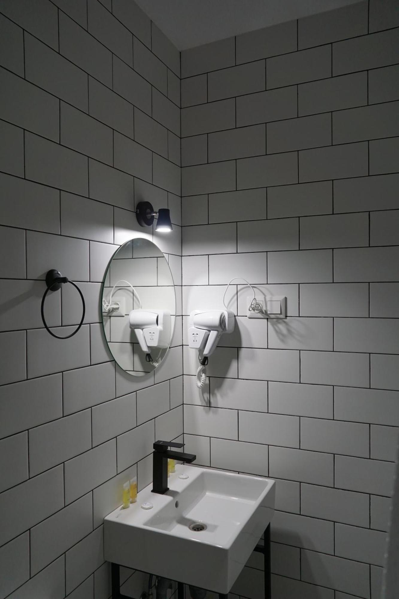 Dro Hotel クタイシ エクステリア 写真